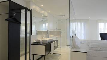 1 chambre, fer et planche Ă repasser, accĂšs Internet, draps fournis