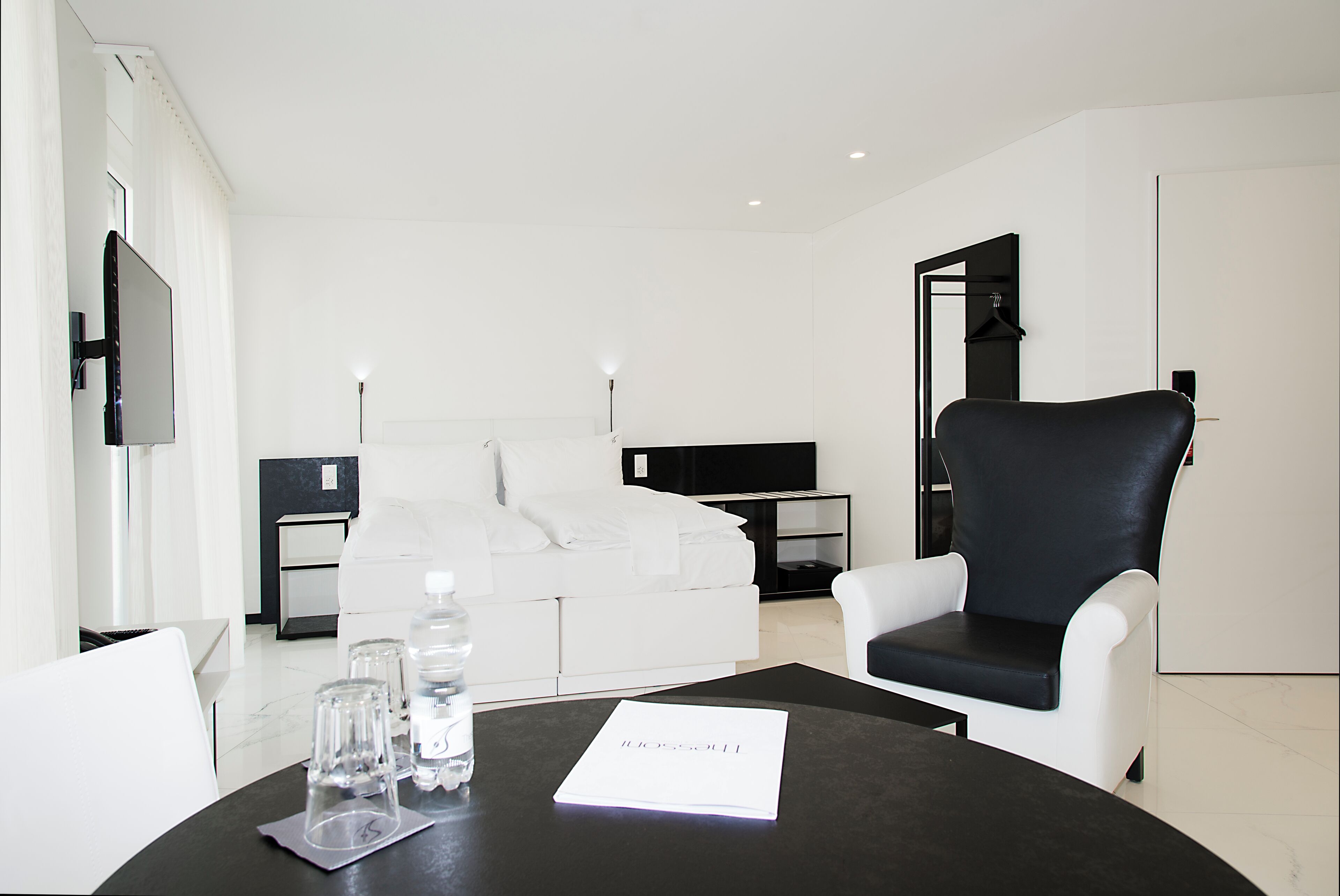 1 chambre, fer et planche à repasser, accès Internet, draps fournis