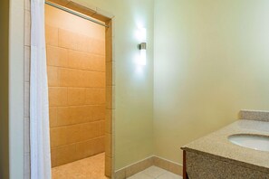 Room - Drury Plaza Hotel Richmond (Glen Allen)