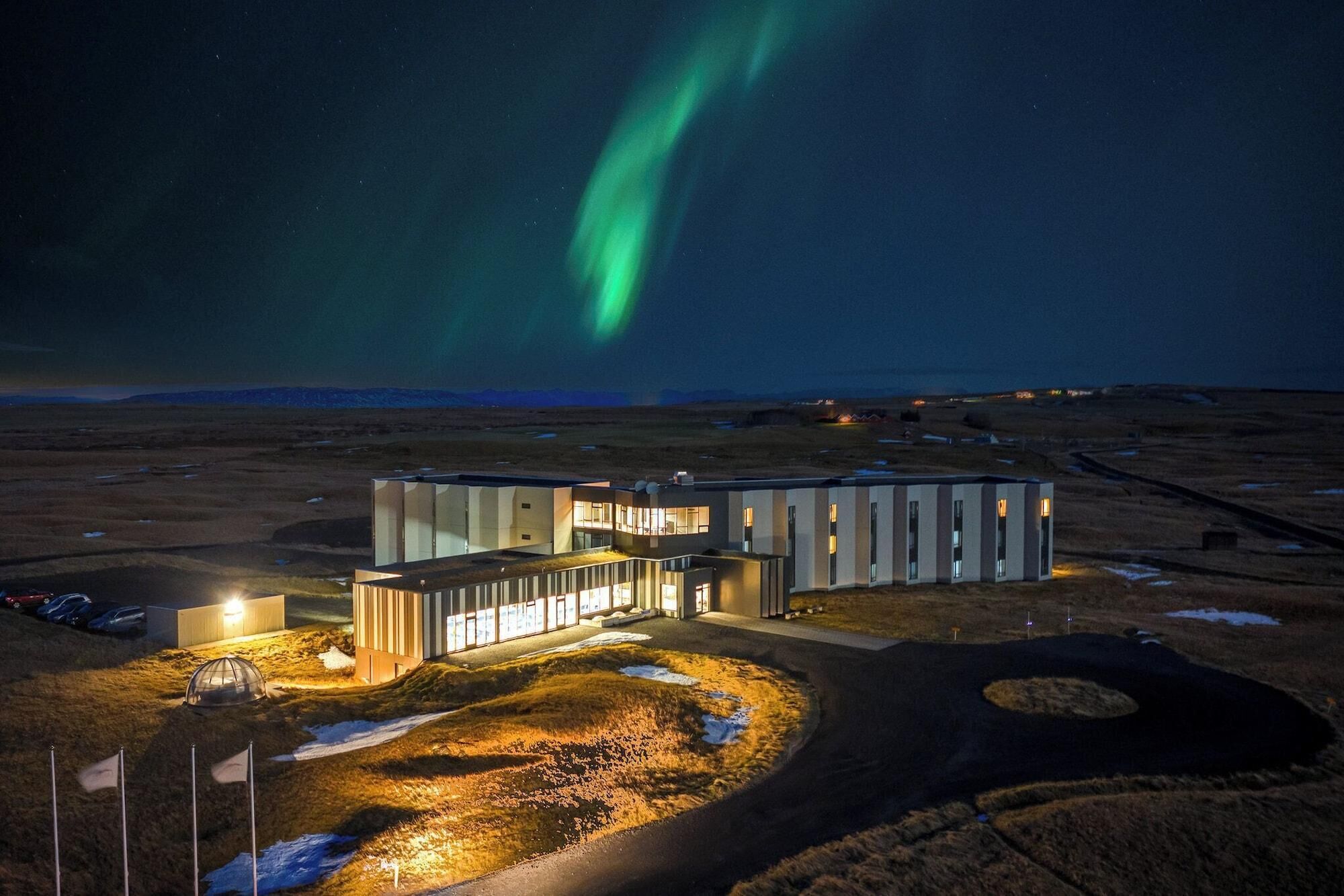 الإطلالة من المنشأة