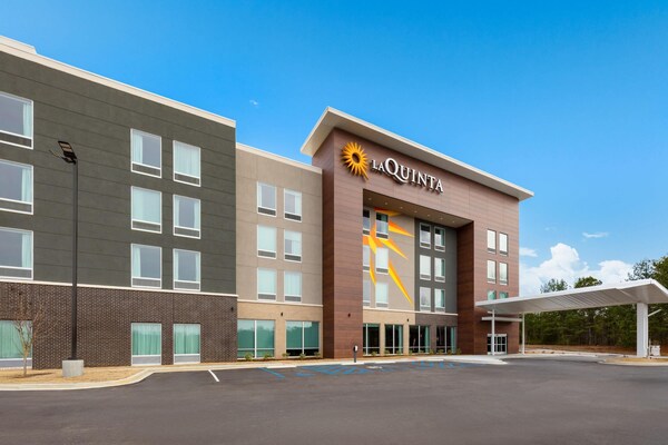 La Quinta Inn & Suites By Wyndham Athens I-65 - Alabama