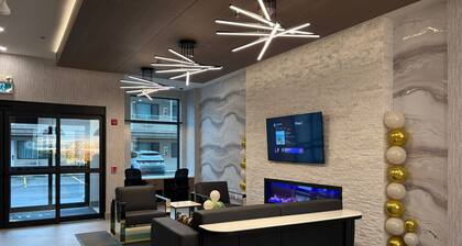 La Quinta Inn & Suites By Wyndham Kelowna Bc