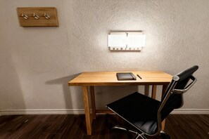Down duvets, desk, laptop workspace, blackout curtains - Super 8 By Wyndham Nacogdoches Near University (Nacogdoches)