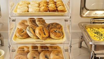 Free daily full breakfast