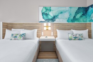 In-room safe, blackout drapes, iron/ironing board, free WiFi - Wyndham Garden Anna (Anna)