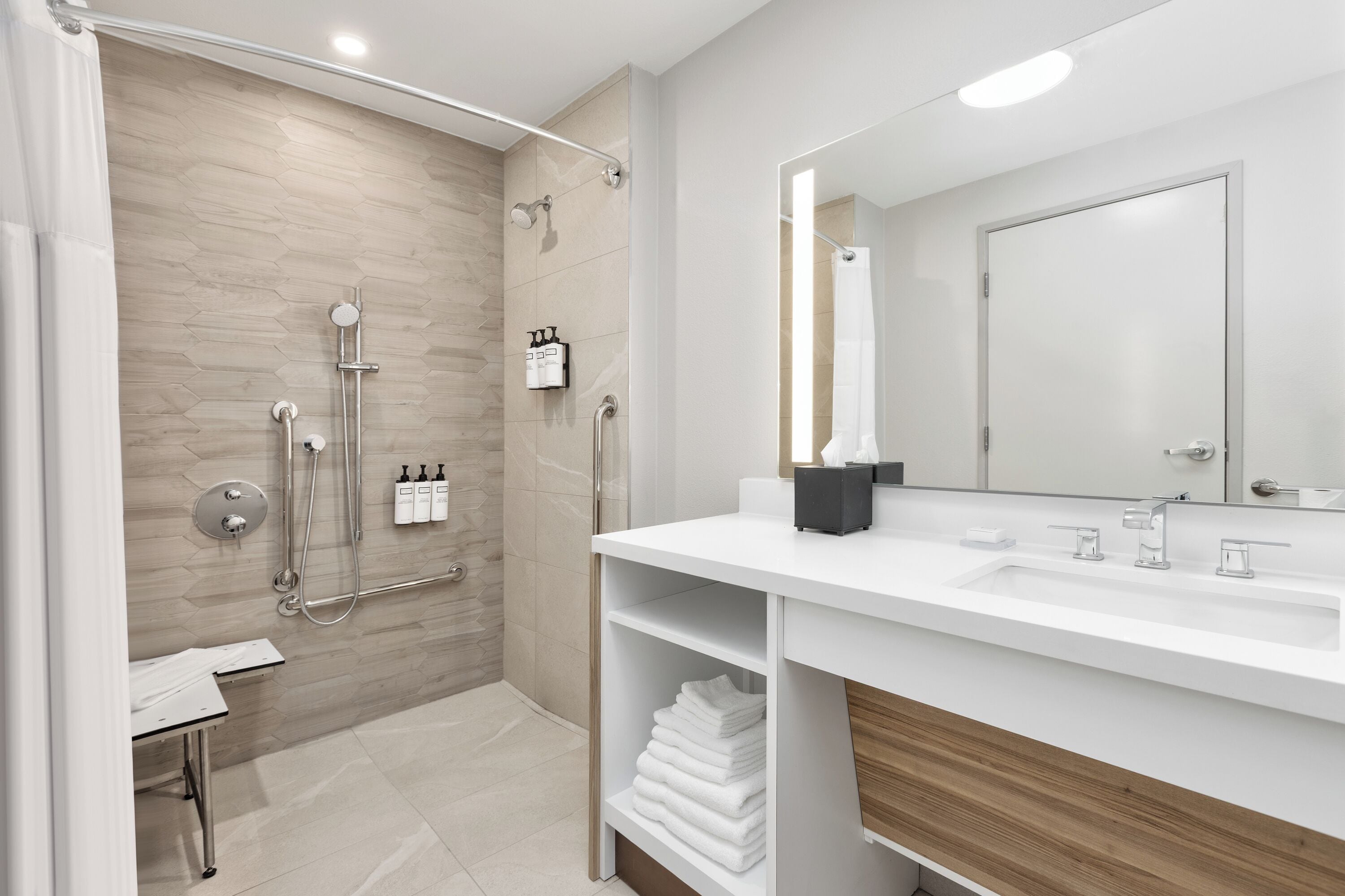 Room, 1 King Bed, Hearing Accessible, Non Smoking (Mobility, Roll-in Shower) | In-room safe, blackout curtains, iron/ironing board, free WiFi