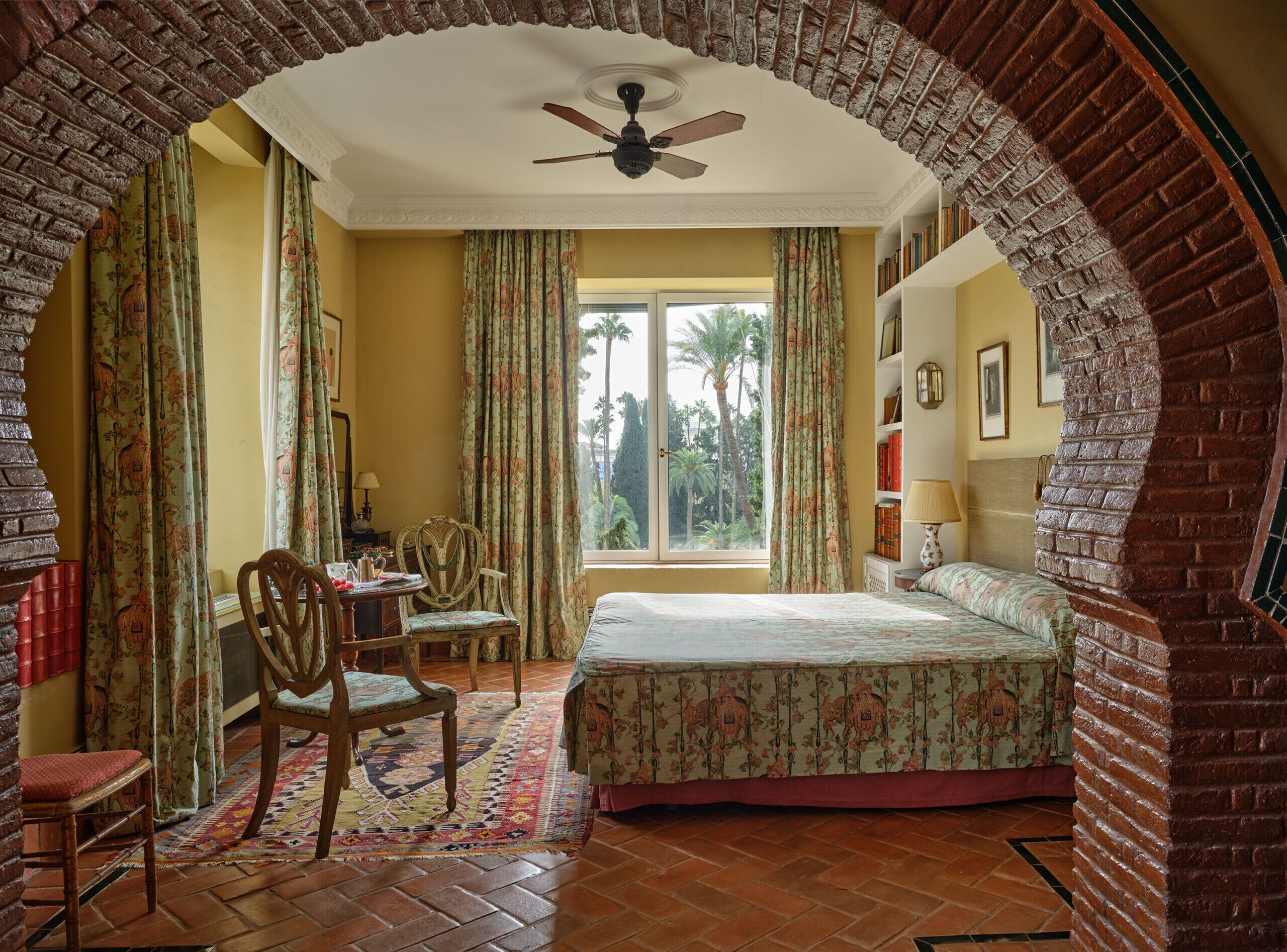 1 bedroom, iron/ironing board, free WiFi