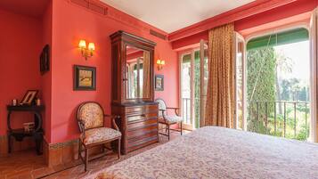 1 chambre, fer et planche à repasser, Wi-Fi gratuit, draps fournis