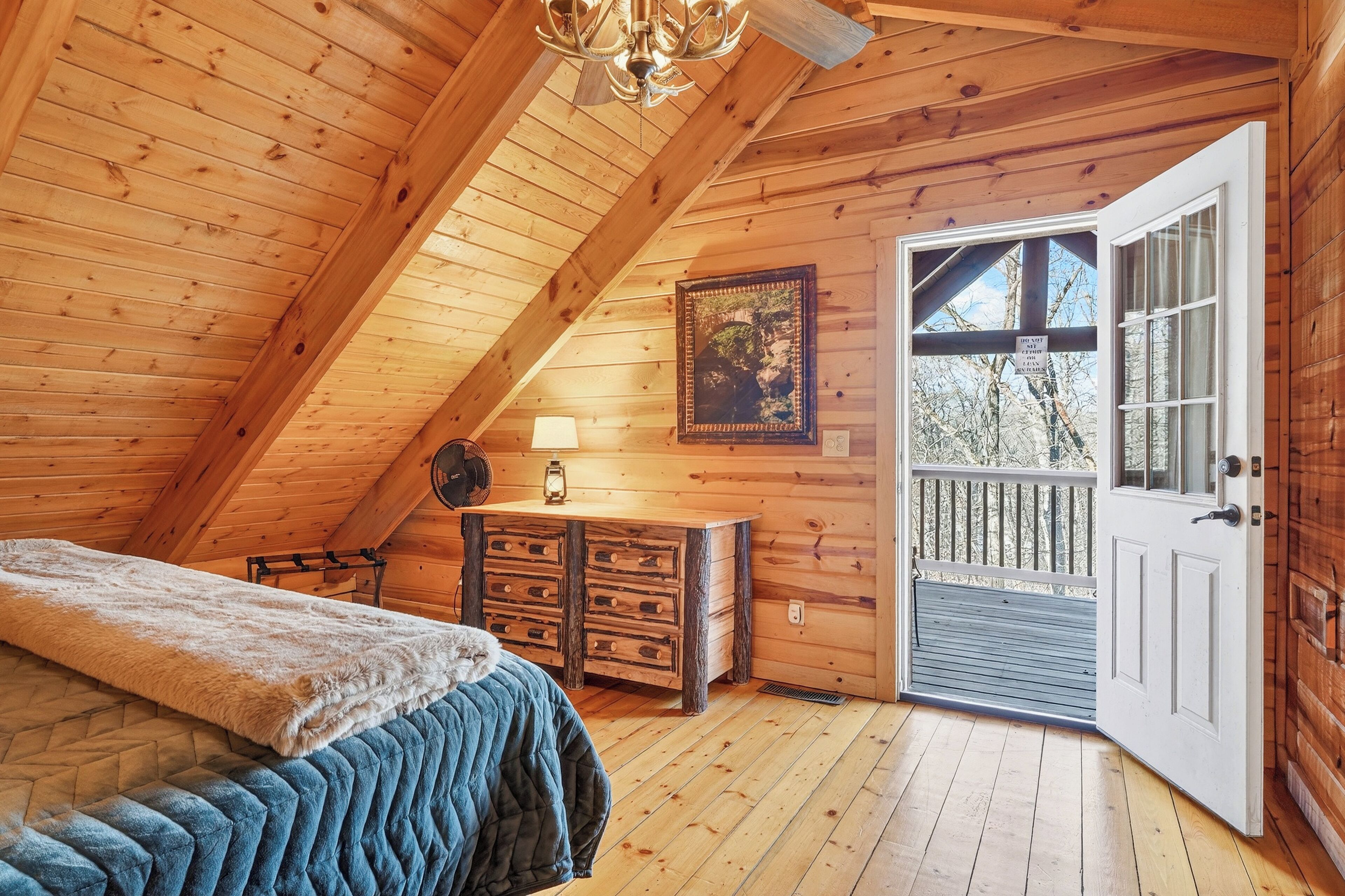 4 bedrooms, free WiFi, bed sheets