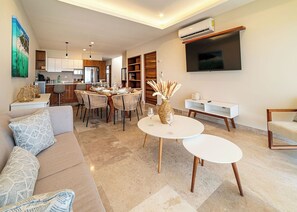 Dining - Ocean Escape: New Downtown Penthouse (Isla Mujeres)