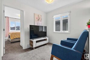 3 عدّة غرف نوم ومكواة/لوح كي وواي فاي