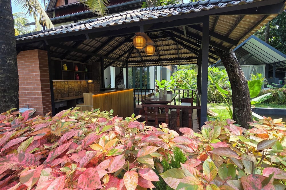 Mango Lantern Villa, Kollam