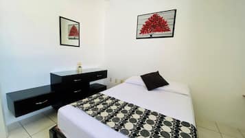 Perhetalo, 4 makuuhuonetta, lemmikit sallittu | Ilmainen kiinteä internetyhteys, vuodevaatteet