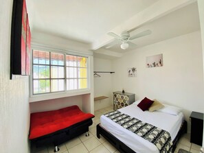 家庭單棟房屋, 4 間臥室, 可攜帶寵物 | 免費有線上網、床單