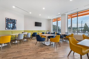 Free daily full breakfast