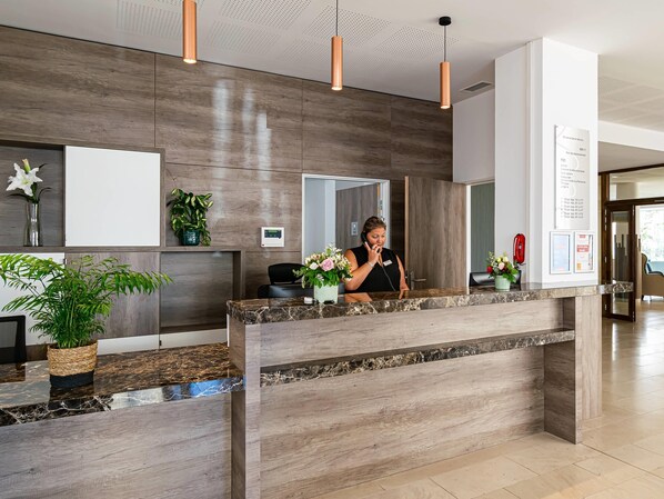 Lobby - Quality Suites Marseille Centre Lodi (Marseille)