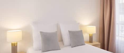 Standardzimmer, 1 Queen-Bett, Nichtraucher | Kostenlose Babybetten, kostenloses WLAN, Bettwäsche