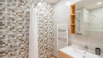 Departamento, 2 habitaciones | Wifi gratis y ropa de cama