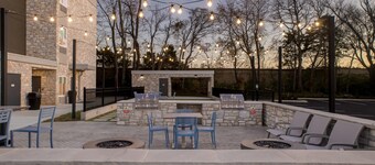 Everhome Suites Bowling Green