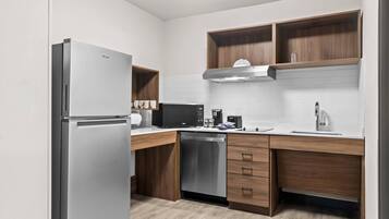 Standard Room, 2 Queen Beds, Non Smoking | Free WiFi