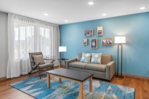 Lobby - WoodSpring Suites Charlotte Northlake (Charlotte)