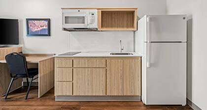 WoodSpring Suites Charlotte Northlake