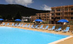 Pool - Apartment in Vercors With Heated Pool (Autrans-Meaudre-en-Vercors)