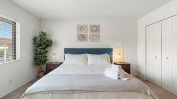 1 bedroom, iron/ironing board, free WiFi, bed sheets