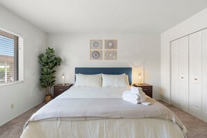 1 soverom, strykejern/-brett, wi-fi (inkludert) og sengetøy