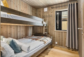 Desk, iron/ironing board, WiFi, bed sheets - Trysiltunet 24A by Vacation Trysil (Trysil)