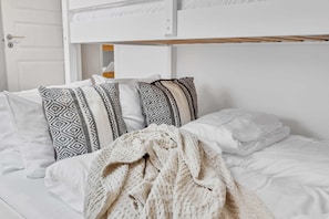 4 Schlafzimmer, WLAN, Bettwäsche