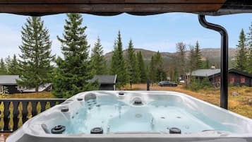 Bañera de hidromasaje exterior