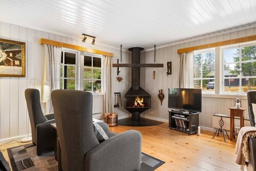 Trysil Ski-in/out Cabin w/ Fireplace