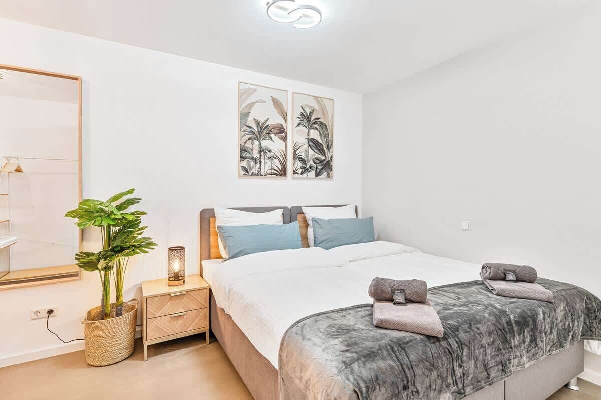 1 Schlafzimmer, Bügeleisen/Bügelbrett, Reisekinderbett, WLAN