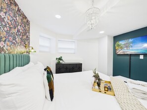 2 chambres, fer et planche à repasser, lit parapluie, Wi-Fi gratuit