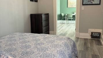 1 bedroom, WiFi, bed sheets