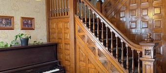 Second Floor Apartment in Victorian House