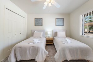 2 bedrooms, iron/ironing board, free WiFi, bed sheets