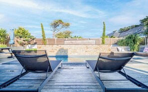 Beheizter Pool