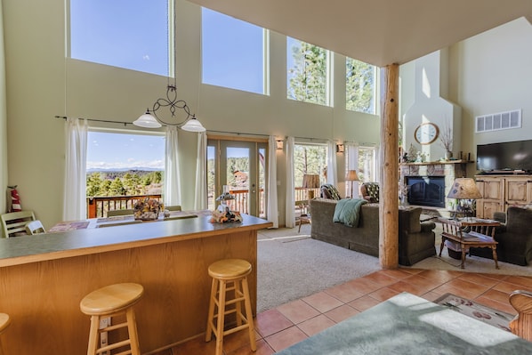 Smart TV, fireplace, table football - Scenic Mountain Home Near Trails, Hot Springs & Town Comforts (Pagosa Springs)