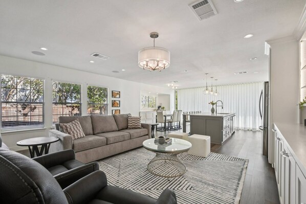 Smart-TV, DVD-Player