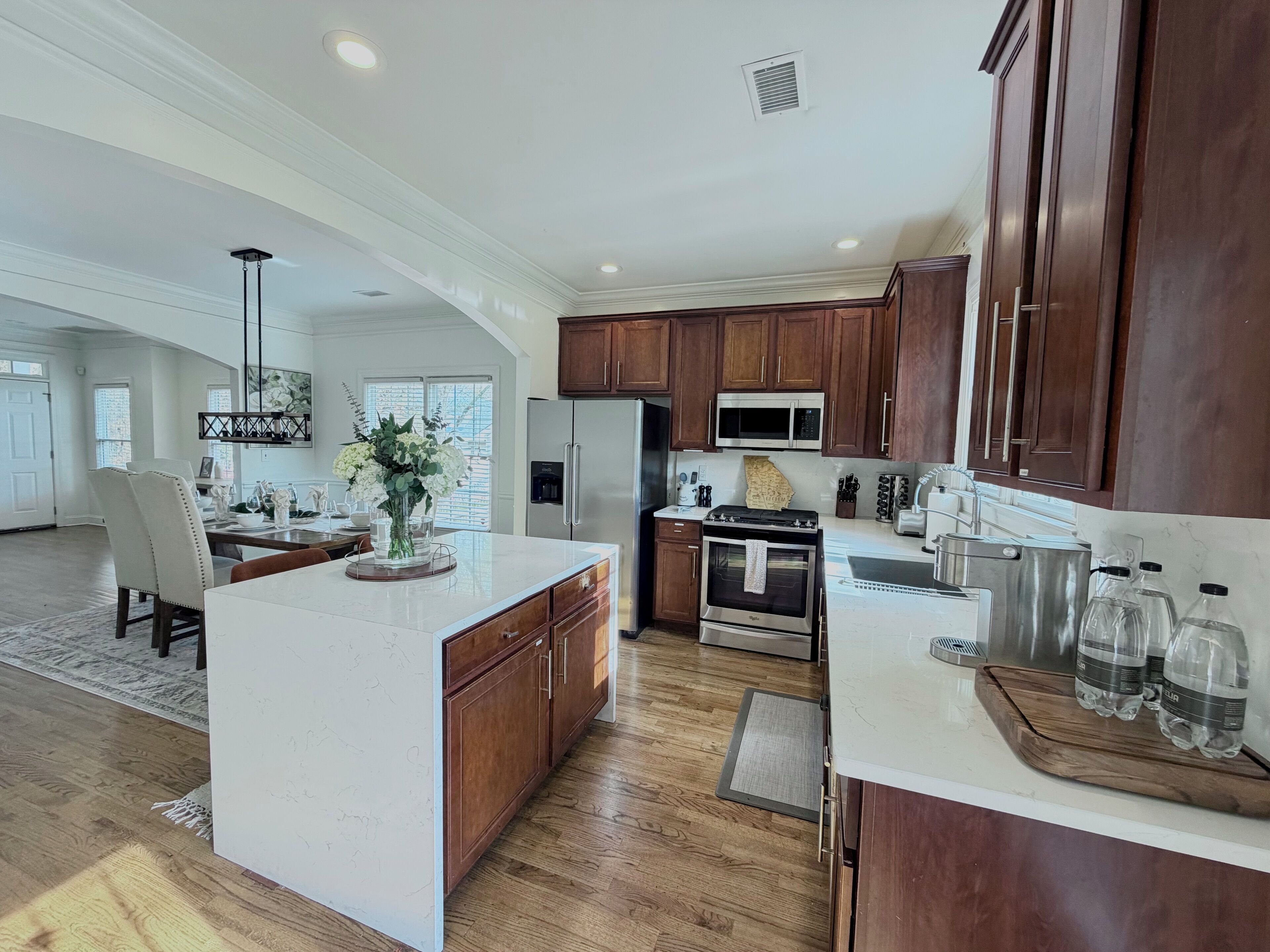 Microwave, oven, stovetop, dishwasher