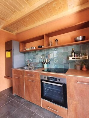 雪櫃、焗爐、爐具、咖啡機/沖茶器