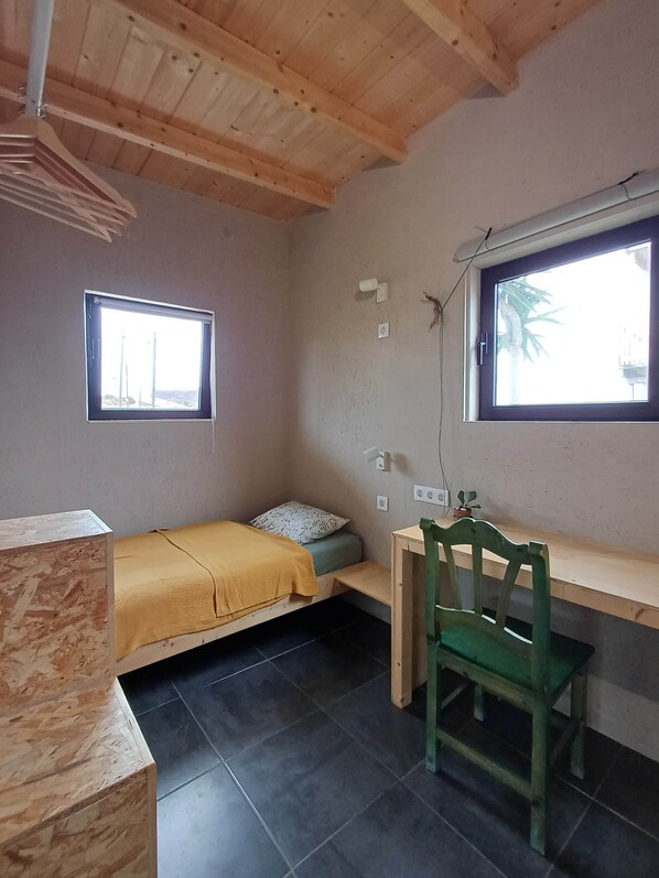2 chambres, bureau, fer et planche Ă repasser, Wi-Fi gratuit
