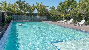 Pool - East Village Collective Poolside Urban Ease 15 min to Airport (Cannon Hill)