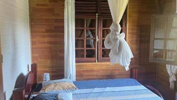 2 makuuhuonetta, silitysrauta/-lauta, Wi-Fi, vuodevaatteet