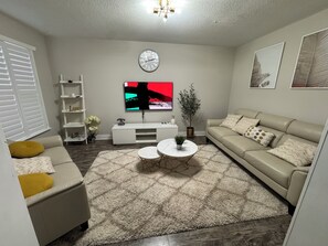 TV connectée, cheminée