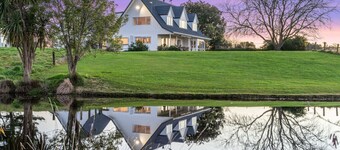 ⭐The Pond House by Homello⭐ | Pool • Pond • Peaceful Country Retreat