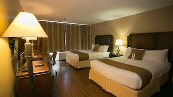 Silitysrauta/-lauta, Wi-Fi, vuodevaatteet