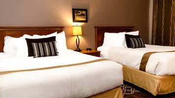 Silitysrauta/-lauta, Wi-Fi, vuodevaatteet